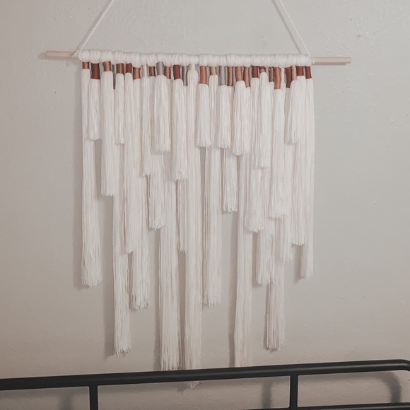 WALL HANGER TAPESTRY - Picture 2 of 3